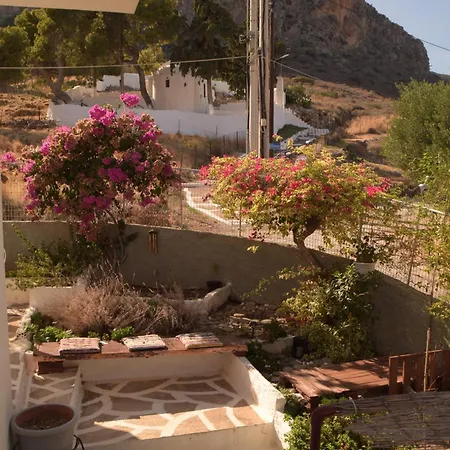 Myron & Gabby's House Διαμέρισμα *