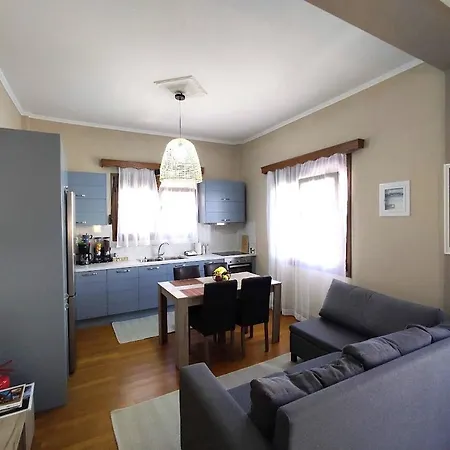 Myron & Gabby's House * Μονεμβασιά