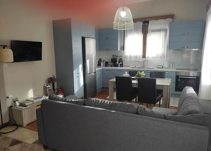 アパート Myron & Gabby's House モネンバシア