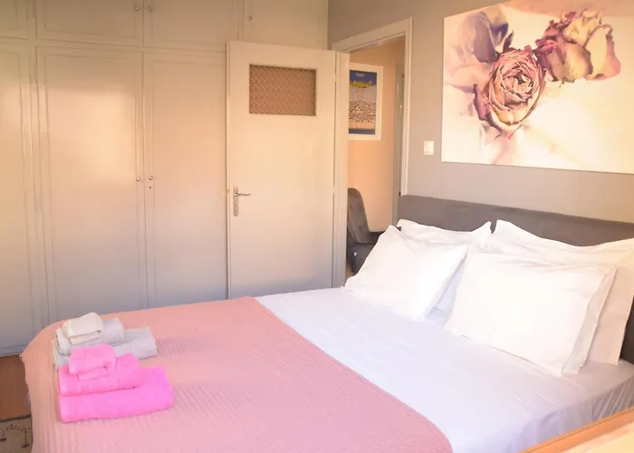 Myron & Gabby's House アパート