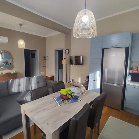 Myron & Gabby's House * Monemvasía