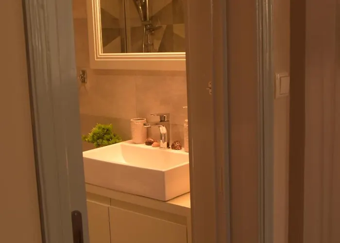 Myron & Gabby's House דירה *