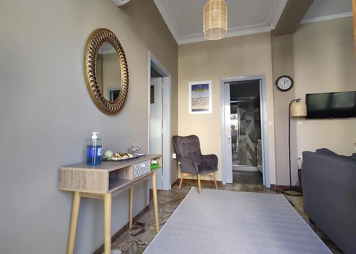 Myron & Gabby's House 아파트